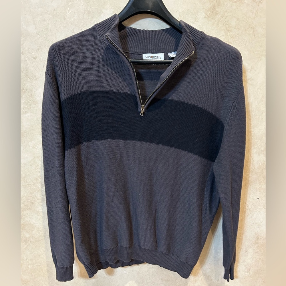 Sun River Men's Gray Sweater